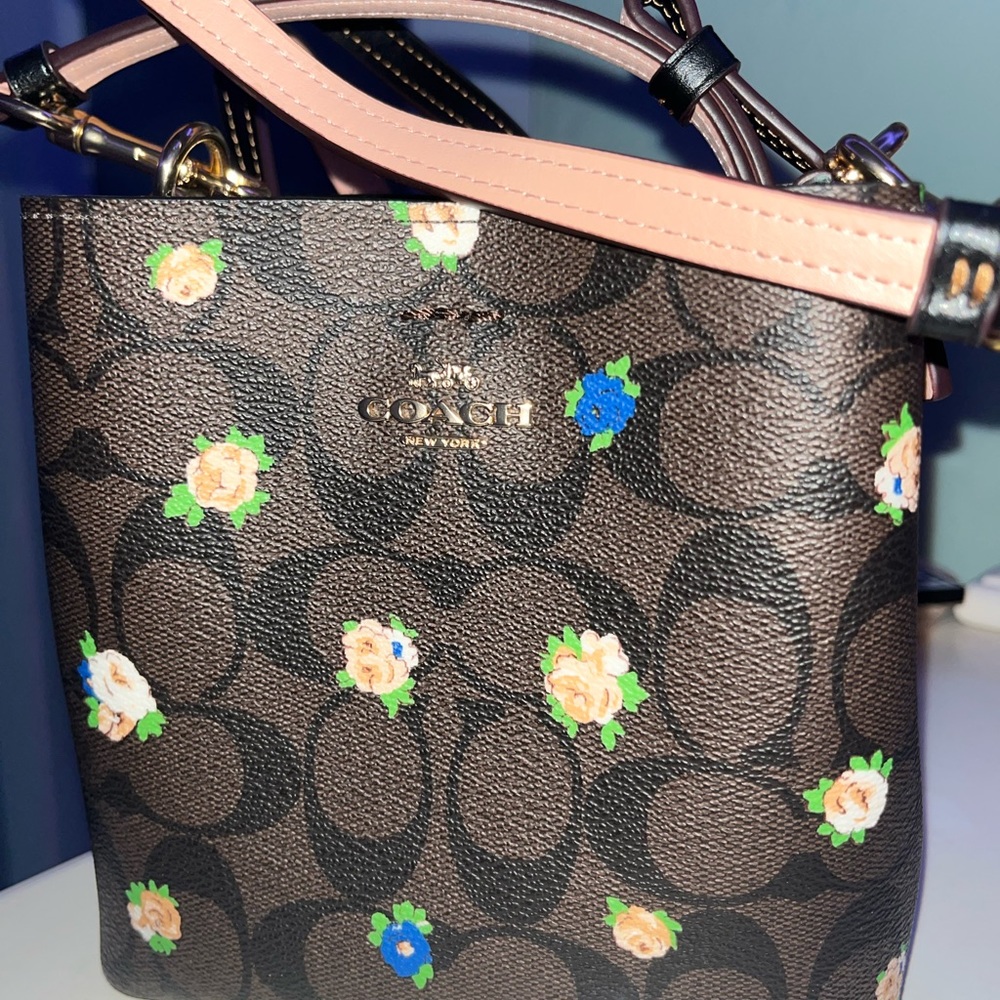 Mini coach bag
